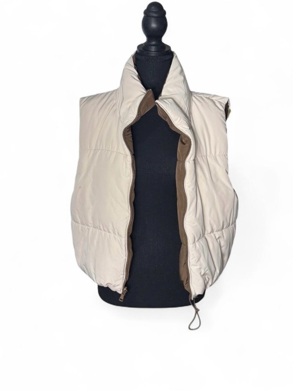 Love Tree Reversible Cropped Puffer Vest Neutral Brown Off-White Size L